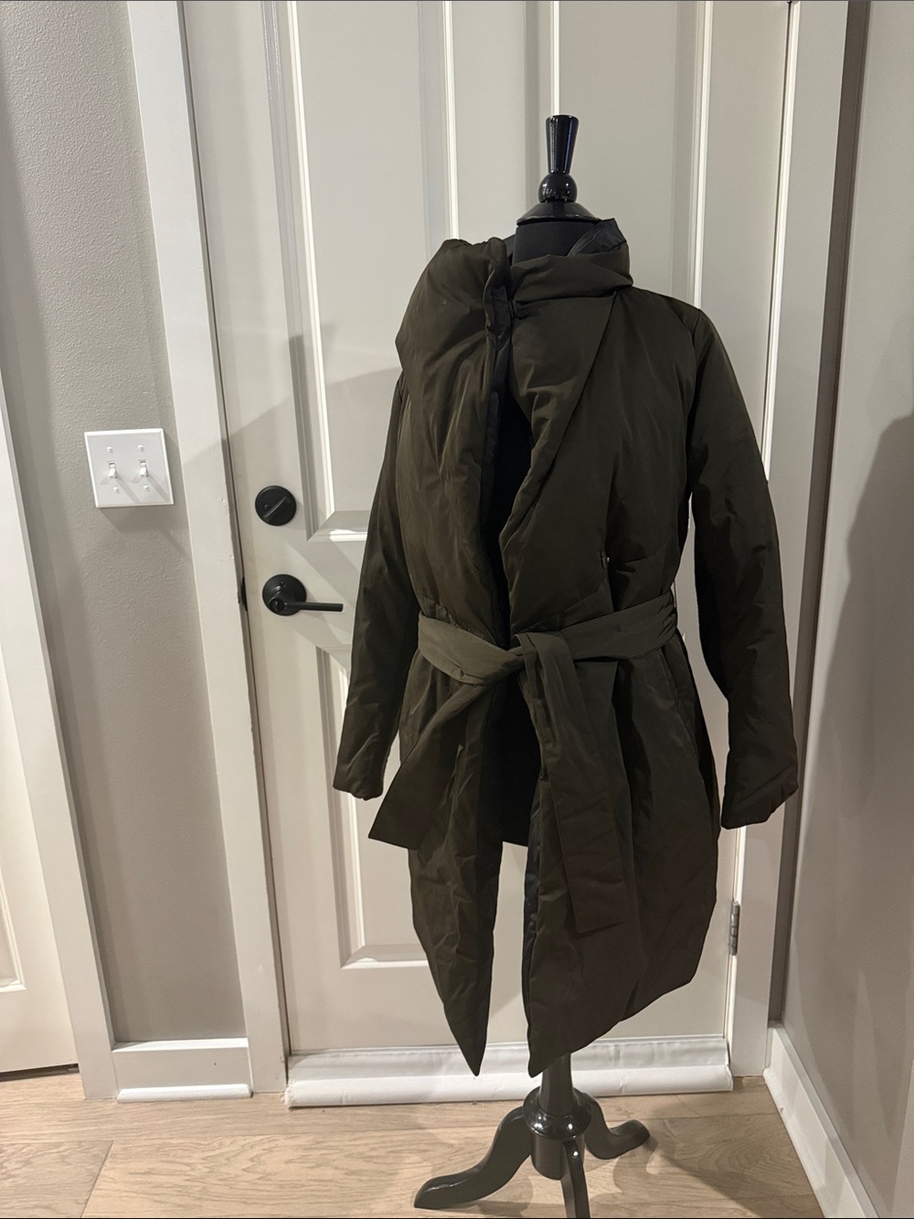 BCBGMAXAZRIA Reversible Long Puffer Jacket